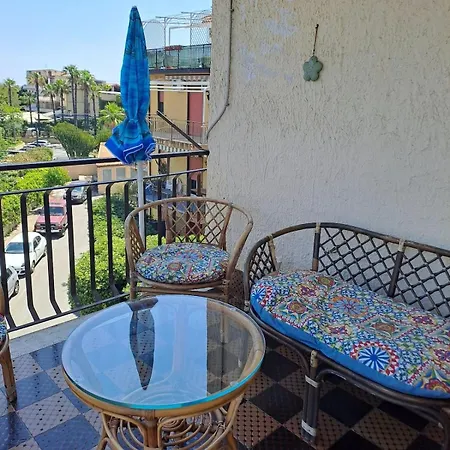 Apartment A Casa Di Cocò Giardini Naxos